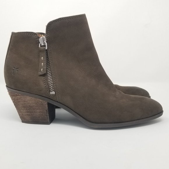 Frye Shoes - Frye Judy ankle booties boots brown sz 6.5M